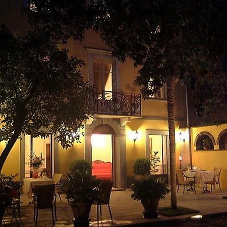 Villa Lombardi กาไมโยเร ภายนอก รูปภาพ