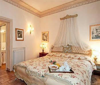 Villa Lombardi กาไมโยเร ภายนอก รูปภาพ